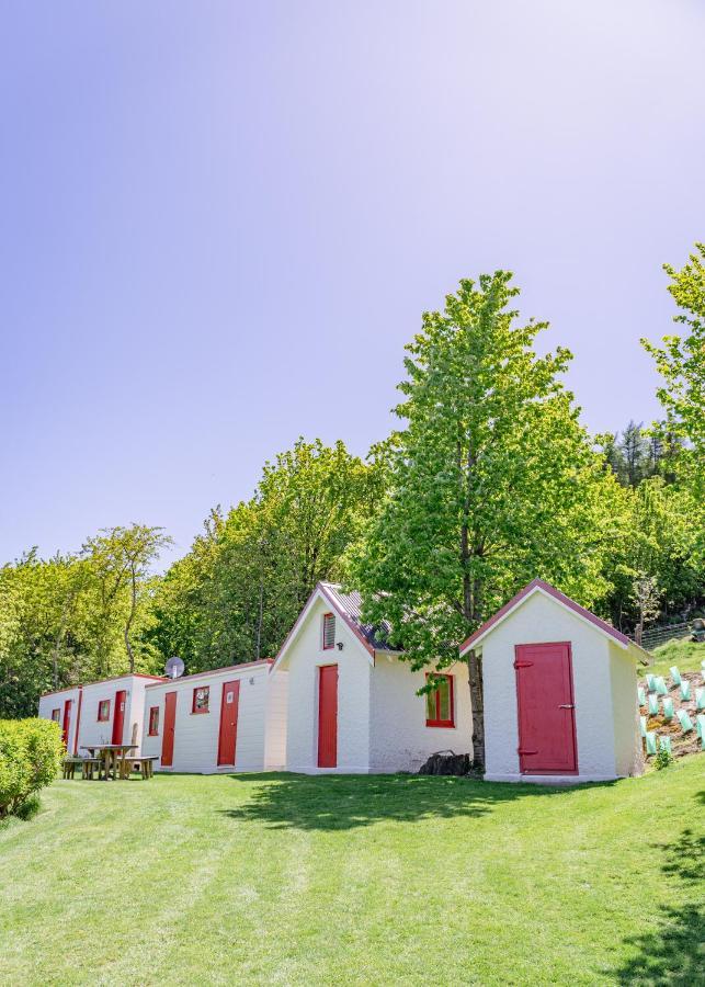 Mount Cook Station Huts Hotel Lake Tekapo Exterior photo